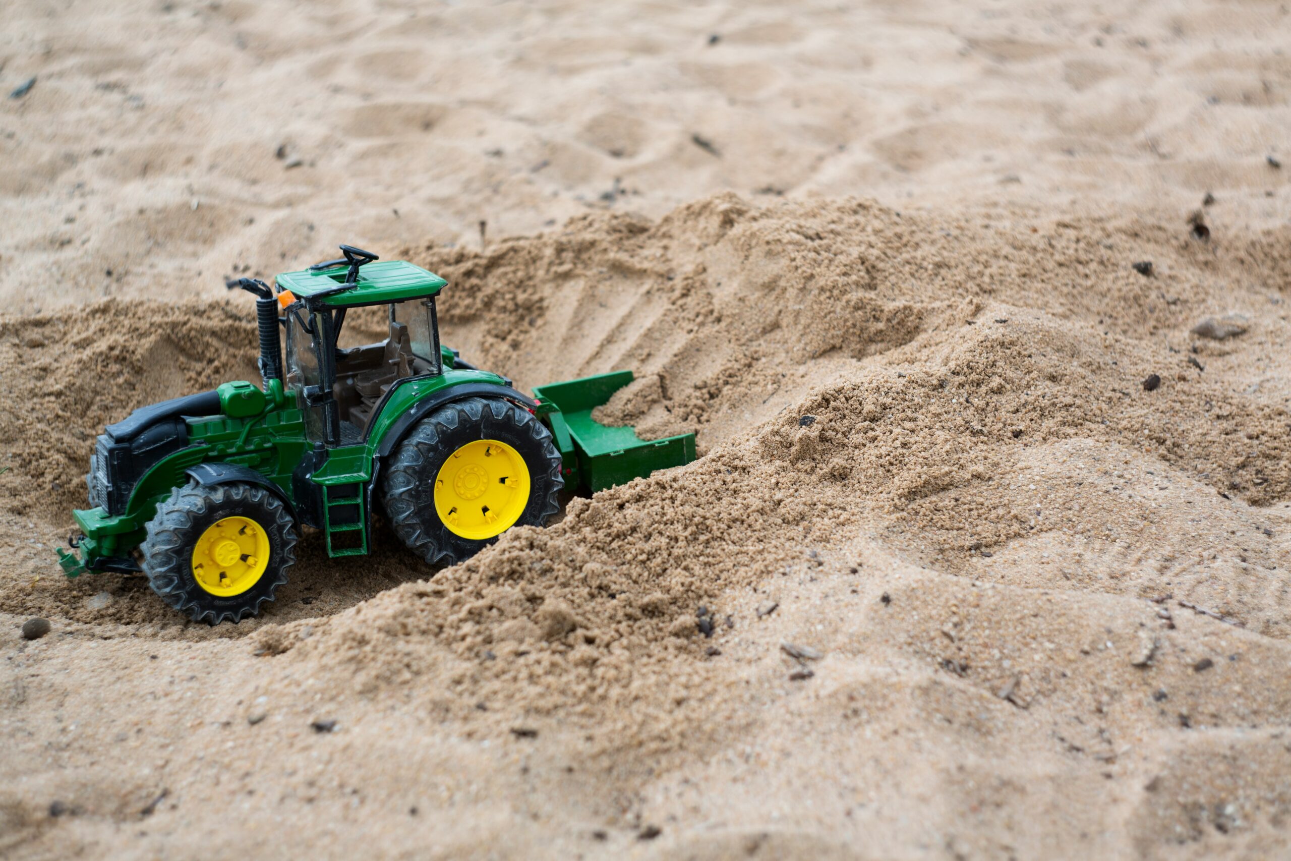 Effortless Solutions: A Guide to Hassle-Free Tractor Repair